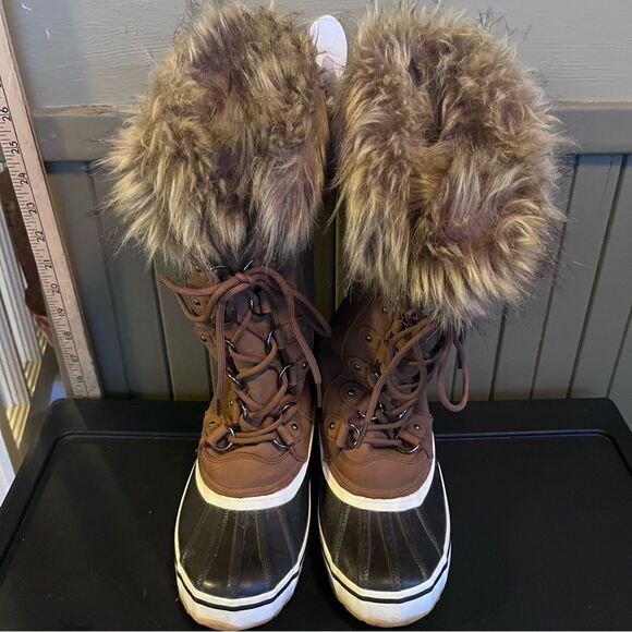 Portland Cairo 3M Insulated Faux Fur Trim Water Resistant Boots 7.5 - Picture 3 of 10